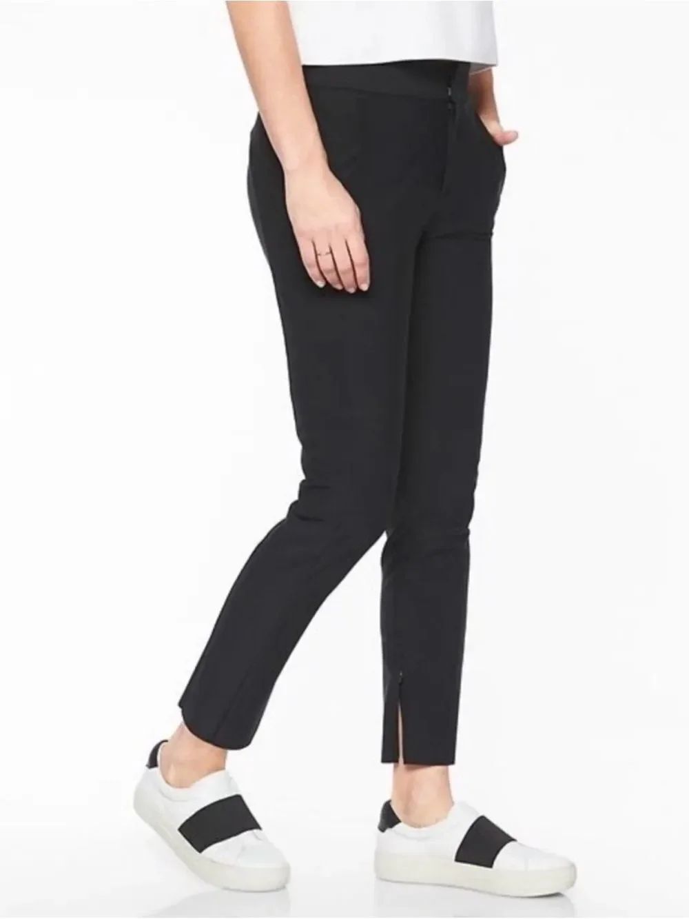 Athleta Stellar Skinny Trouser NWT 2 Petite 25” inseam Black